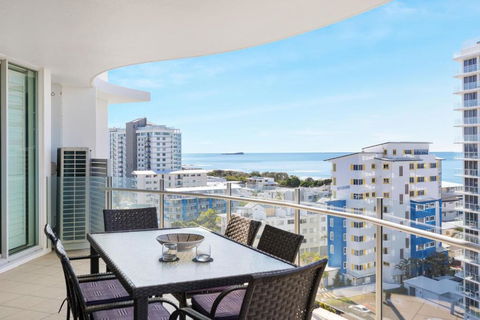 Aqua Vista Resort - Accommodation Main Beach 0