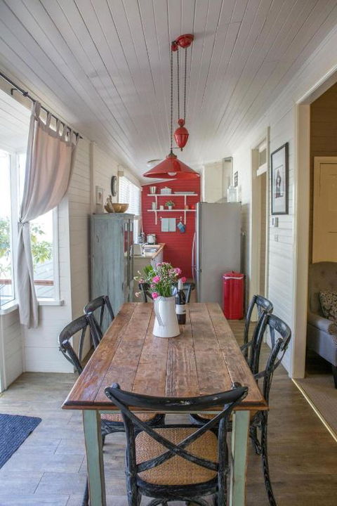 Arohanui - Accommodation Main Beach 1