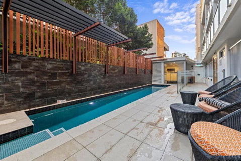 Artisan Apartments South Brisbane - Accommodation Main Beach 2