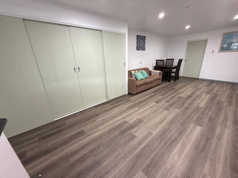 Ascot Studio Home Feel Place - Accommodation Main Beach 0