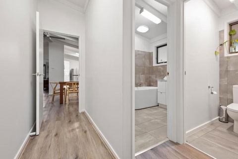 Ashwood Alpine House - Accommodation Main Beach 4