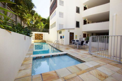 Aspire Unit 7 16 Orvieto Terrace Kings Beach QLD 4551 - Accommodation Main Beach 1