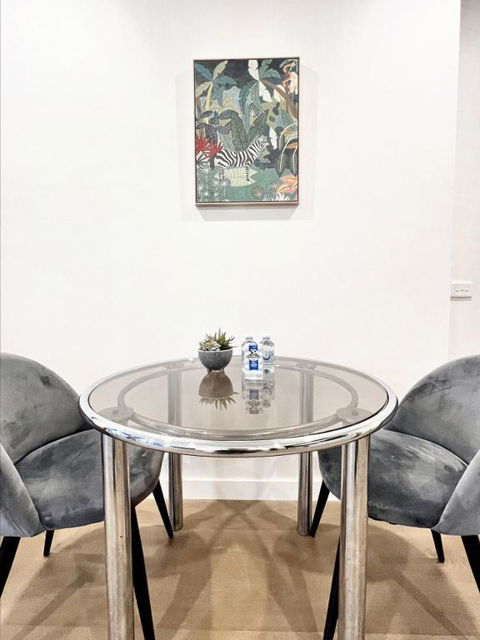 Aura On Lonsdale - Accommodation Main Beach 1