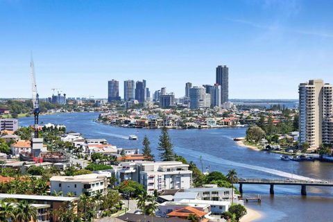 Avalon Apartments - QStay - Accommodation Main Beach 2