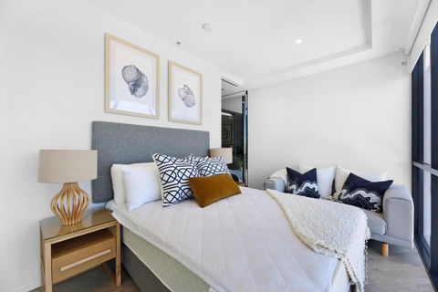 Avalon Apartments - QStay - Accommodation Main Beach 3