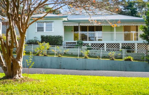 Azalea Grove - Family Or Friends Getaway - Accommodation Main Beach 1