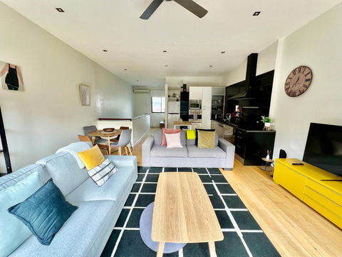 Ascot Vale - Lovely 2 Bedroom Townhouse Close To Everything! - Accommodation Main Beach 0