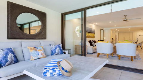 AZURE 187 Port Douglas - Accommodation Main Beach 4