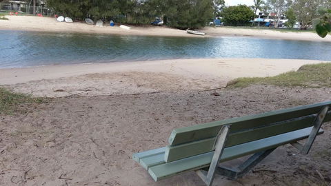 Excellsior Apartments - Accommodation Main Beach 12