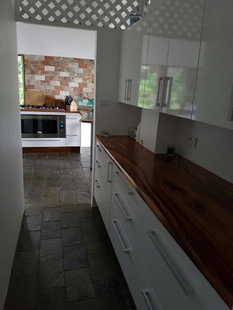 Cairns Beach House Our Oasis - Accommodation Main Beach 7