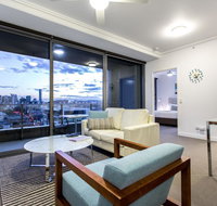 MA Apartments - Accommodation Main Beach
