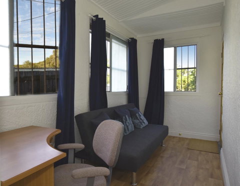 Absolute Waterfront - Accommodation Main Beach 4