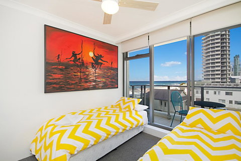 Hibiscus On The Beach - Accommodation Main Beach 41