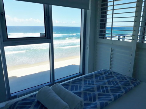 Hibiscus On The Beach - Accommodation Main Beach 40