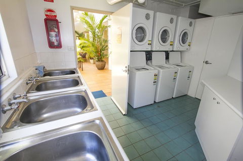 Port Douglas Apartments - Adults Only Oasis - Accommodation Main Beach 35