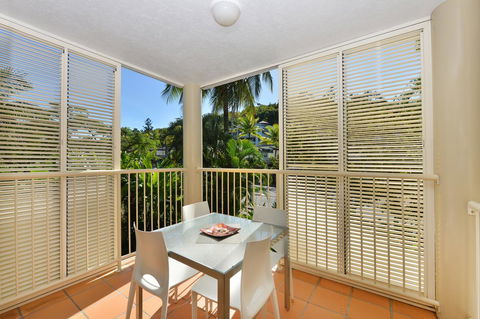 Port Douglas Apartments - Adults Only Oasis - Accommodation Main Beach 6