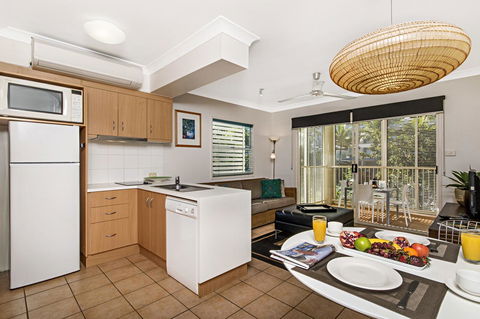 Port Douglas Apartments - Adults Only Oasis - Accommodation Main Beach 15