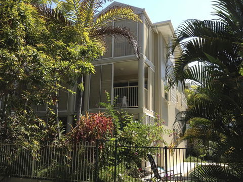 Port Douglas Apartments - Adults Only Oasis - Accommodation Main Beach 38