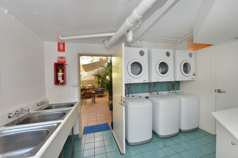 Port Douglas Apartments - Adults Only Oasis - Accommodation Main Beach 24