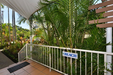 Port Douglas Apartments - Adults Only Oasis - Accommodation Main Beach 26