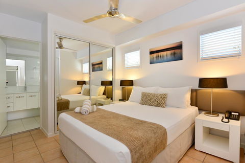 Port Douglas Apartments - Adults Only Oasis - Accommodation Main Beach 29