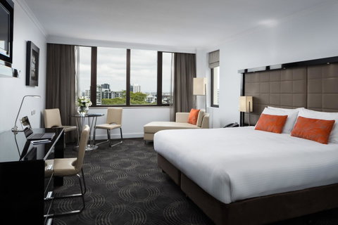 The Park Hotel Brisbane - Accommodation Main Beach 2
