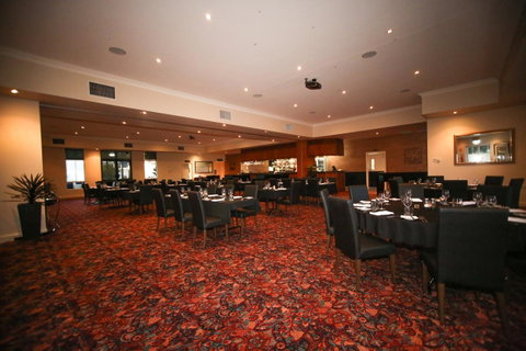 Roma Explorers Inn - Accommodation Main Beach 17