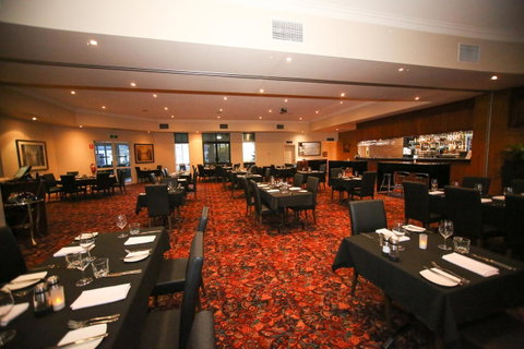 Roma Explorers Inn - Accommodation Main Beach 16