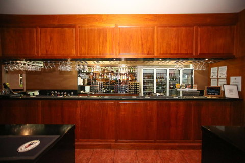Roma Explorers Inn - Accommodation Main Beach 18