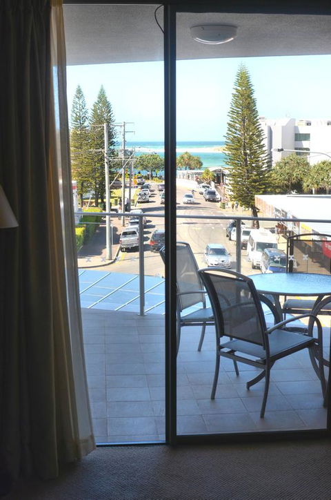 U309 Ocean Views Resort - Owner Managed - Accommodation Main Beach 9
