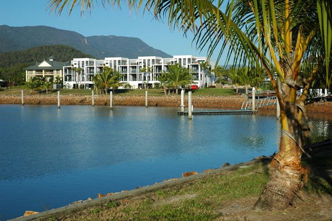 Hinchinbrook Holiday Apartments - Accommodation Main Beach 22