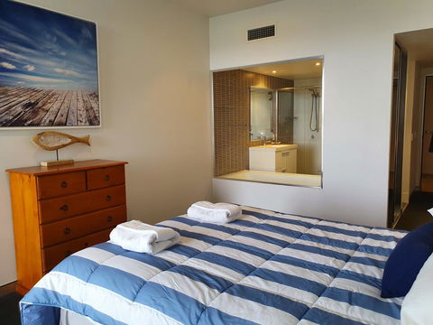Hinchinbrook Holiday Apartments - Accommodation Main Beach 17