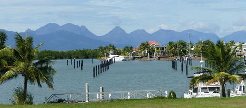 Hinchinbrook Holiday Apartments - Accommodation Main Beach 38