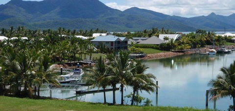 Hinchinbrook Holiday Apartments - Accommodation Main Beach 6