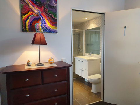 Hinchinbrook Holiday Apartments - Accommodation Main Beach 16