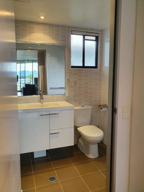 Hinchinbrook Holiday Apartments - Accommodation Main Beach 19