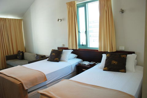 Astor Metropole Hotel - Accommodation Main Beach 13