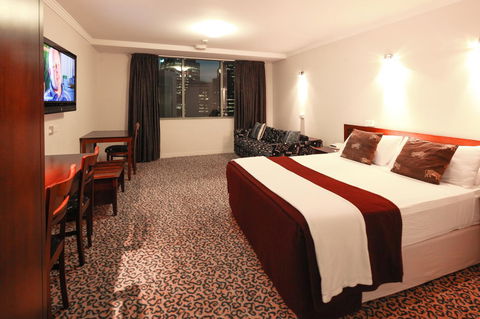 Astor Metropole Hotel - Accommodation Main Beach 6