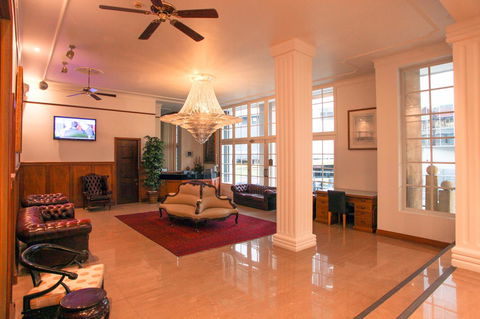 Astor Metropole Hotel - Accommodation Main Beach 0