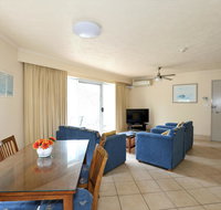 Markham Court - Accommodation Main Beach