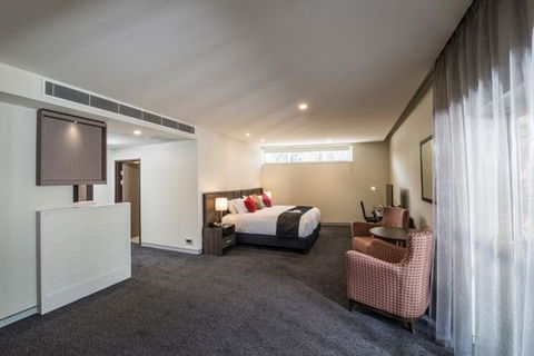 Alexandra Hills Hotel - Accommodation Main Beach 11