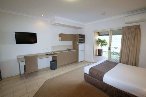 Midlander Motor Inn - Accommodation Main Beach 28