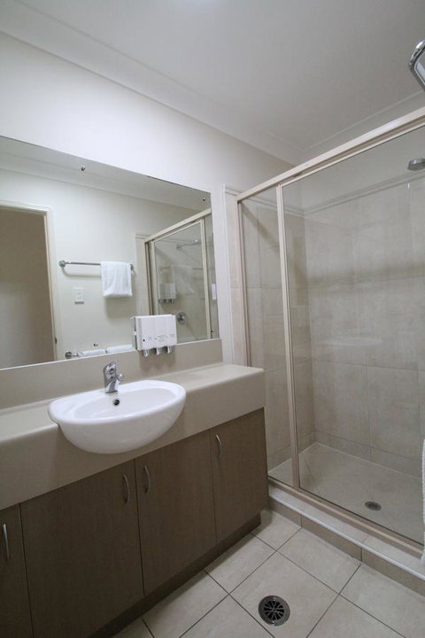 Midlander Motor Inn - Accommodation Main Beach 4