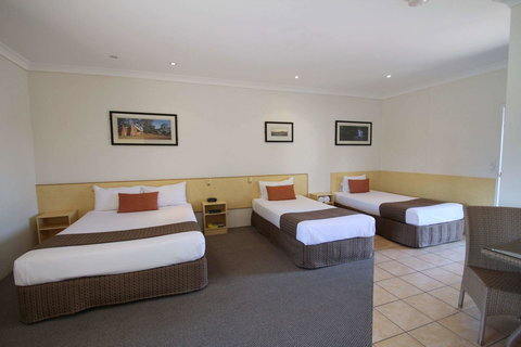 Midlander Motor Inn - Accommodation Main Beach 20