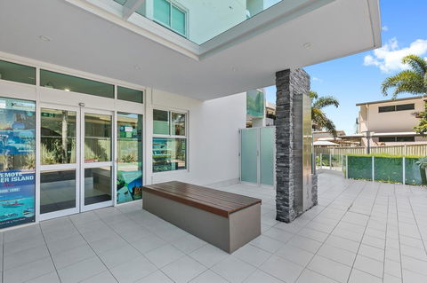 Akama Resort - Accommodation Main Beach 35