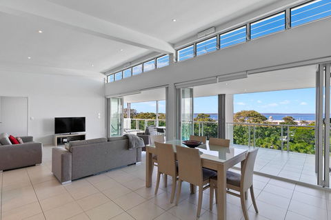 Akama Resort - Accommodation Main Beach 18