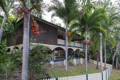 Marramaninjie - Accommodation Main Beach 0