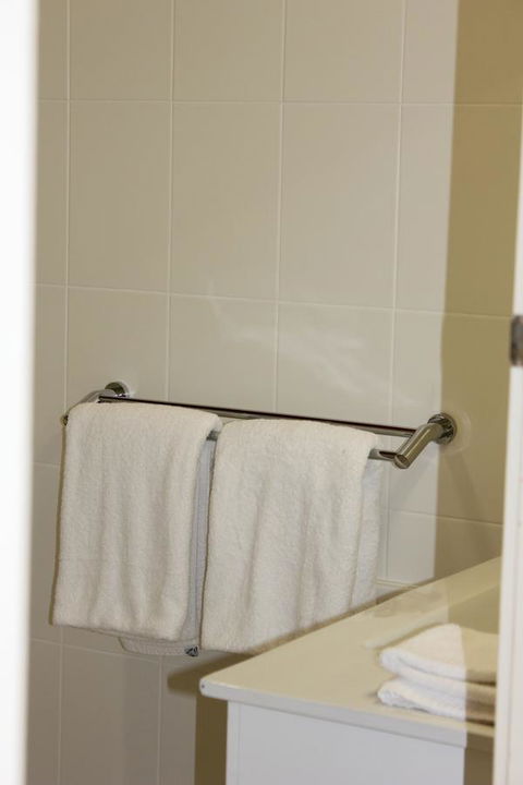 Arcadia Village Motel - Accommodation Main Beach 10