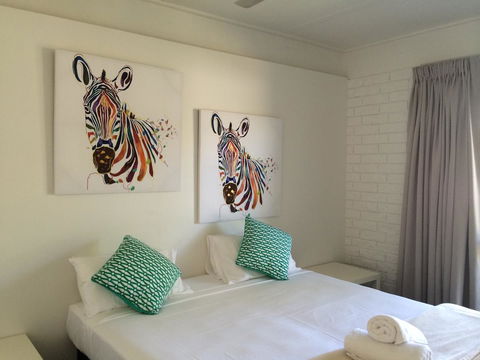 Arcadia Village Motel - Accommodation Main Beach 39