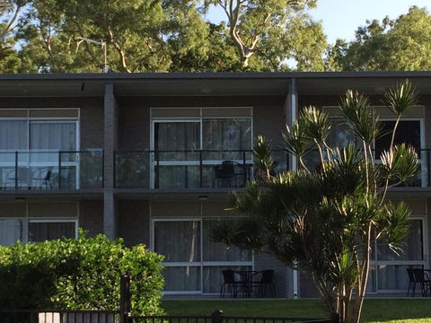 Arcadia Village Motel - Accommodation Main Beach 35